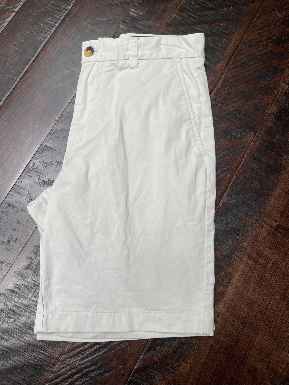 Vineyard Vines 9 Inch Stretch Breaker Shorts - Light Khaki